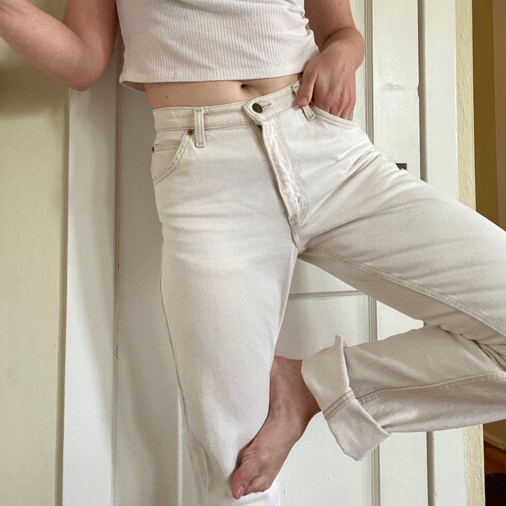 Vintage Levi's Straight Leg Jeans in Cream